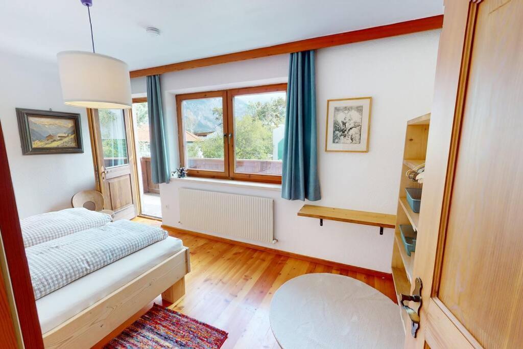 Haus Alberto - Haus Mit 2 Ferienwohnungen Ötztal-Bahnhof 외부 사진