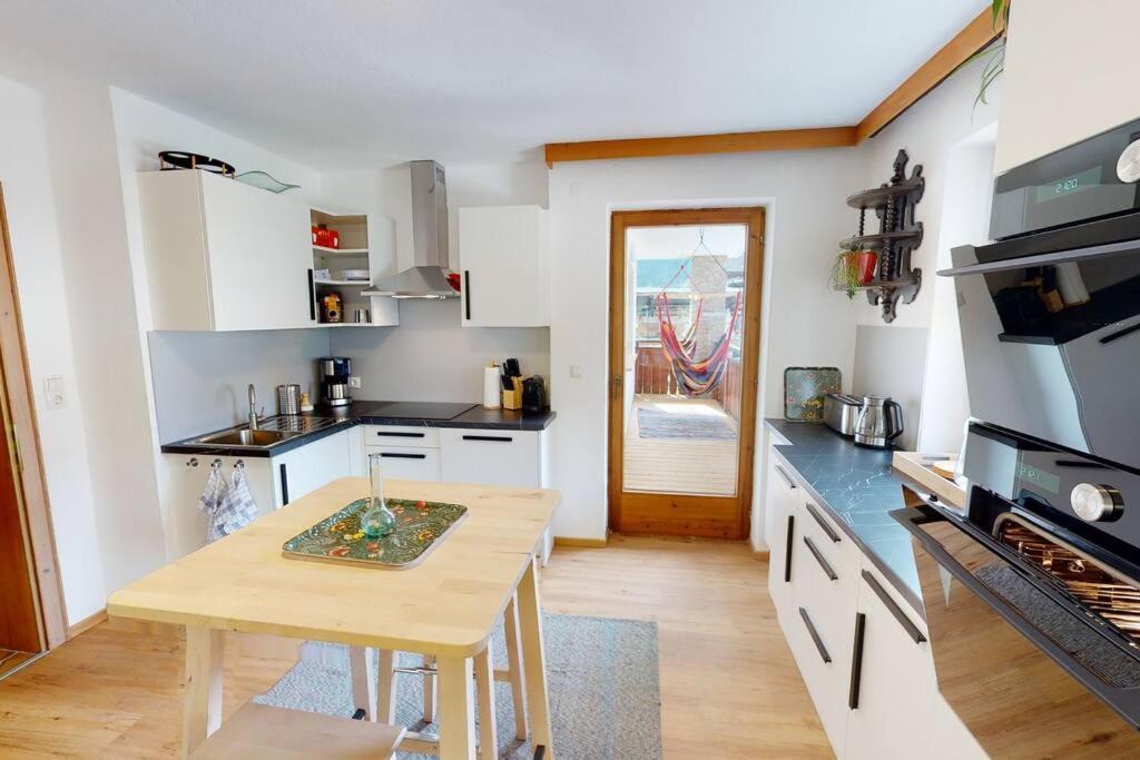 Haus Alberto - Haus Mit 2 Ferienwohnungen Ötztal-Bahnhof 외부 사진