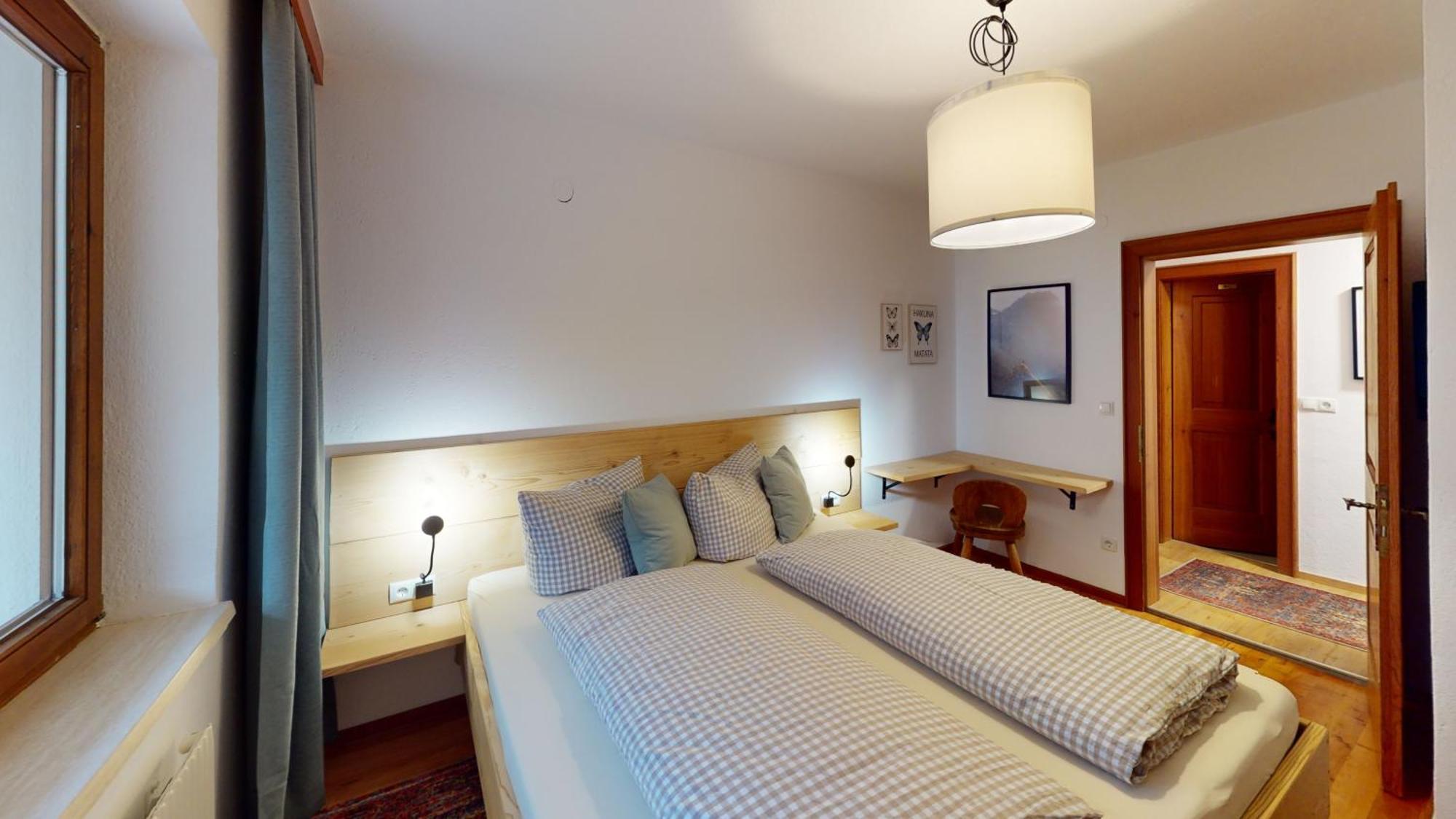 Haus Alberto - Haus Mit 2 Ferienwohnungen Ötztal-Bahnhof 외부 사진